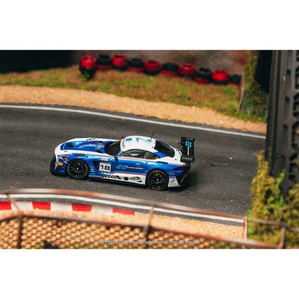 T64-062-26BGT18_1 (預訂 Pre Order) Tarmac Works T64-062-26BGT18 1/64 Mercedes-AMG GT3 British GT Championship 2026 Kevin Tse / Ben Green (Model Car + Trading Cards Combo Set)
